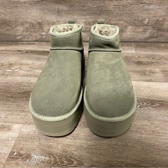 UGG | Ultra Mini Platform Boots In Moss Green Size 11 NEW - Picture 15 of 15